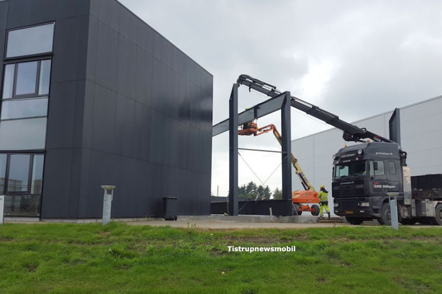 BMW sætter standarden hos Xpedit i Ølgod - Se indslag..