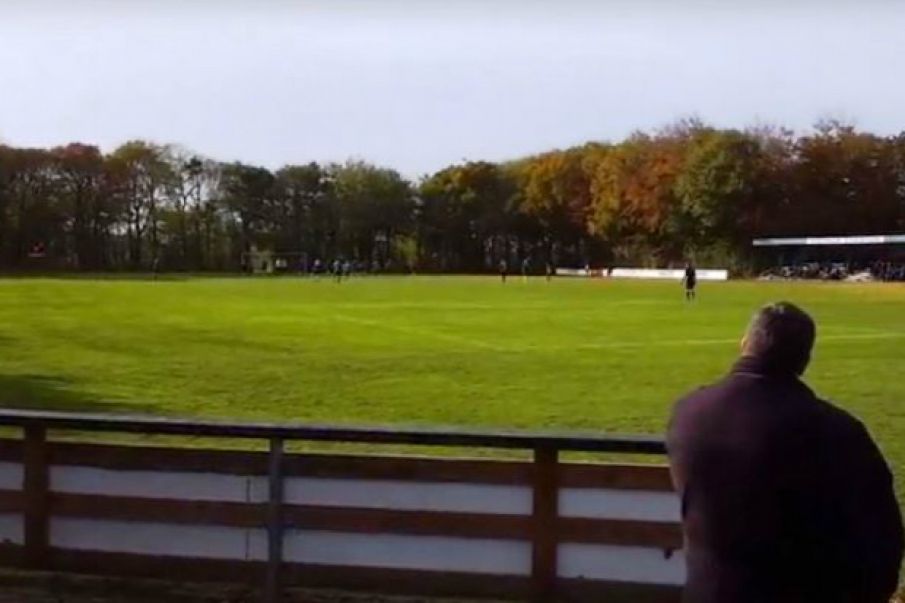 Fodbolden ruller på Tistrup Stadion i påsken.